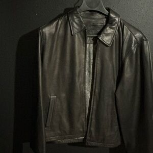 NWOT Roundtree & Yorke Black Leather Coat Zip Front Closure 100% Leather Size XL